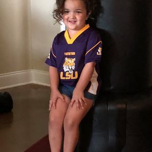 Meet your Posher, Alicia